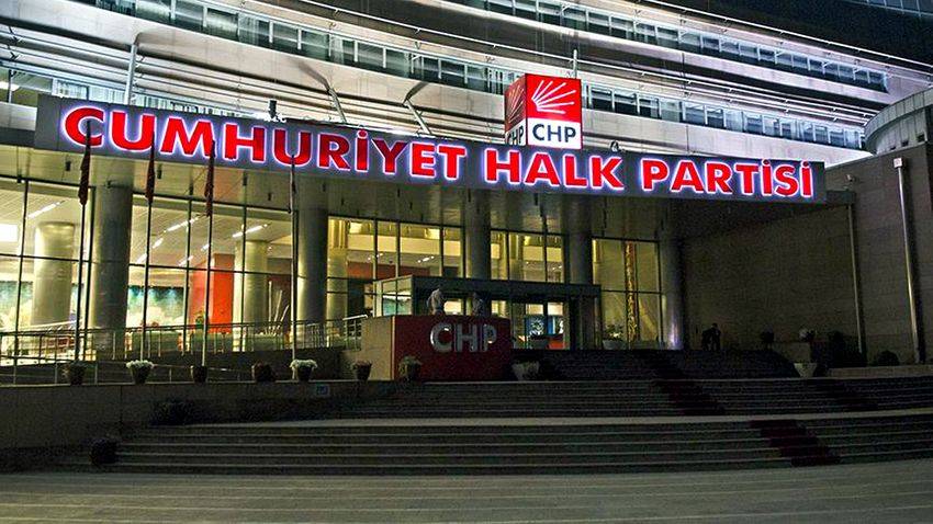 CHP’de kurultay süreci başladı: Gözler delege seçiminde