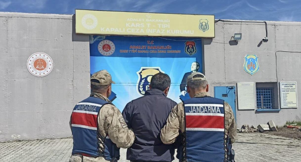 Kars’ta FETÖ hükümlüsü yakalandı