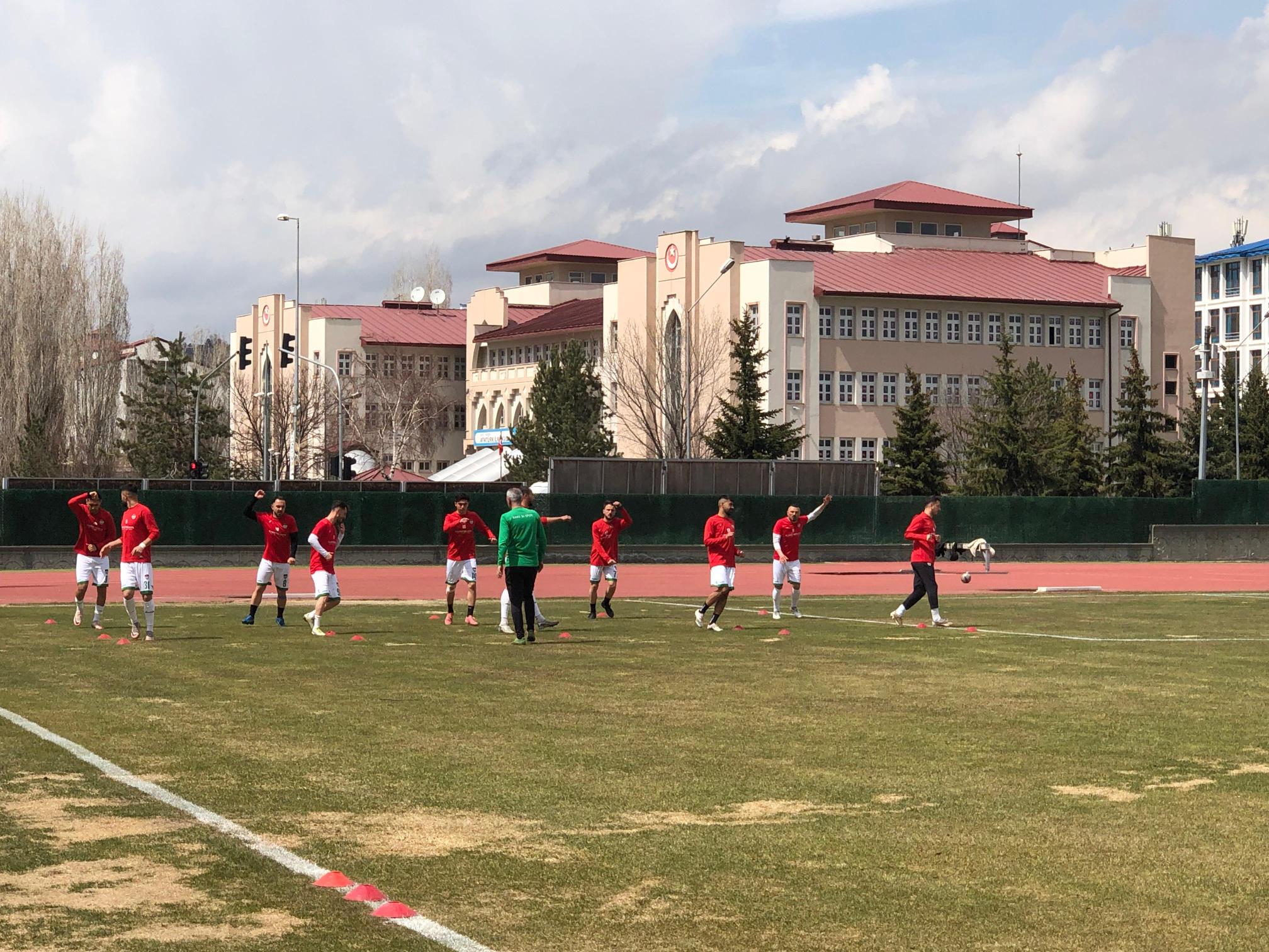 Rize Özel İdare Spor - Kars 36 Spor karşılaşmasının hakemleri belli oldu
