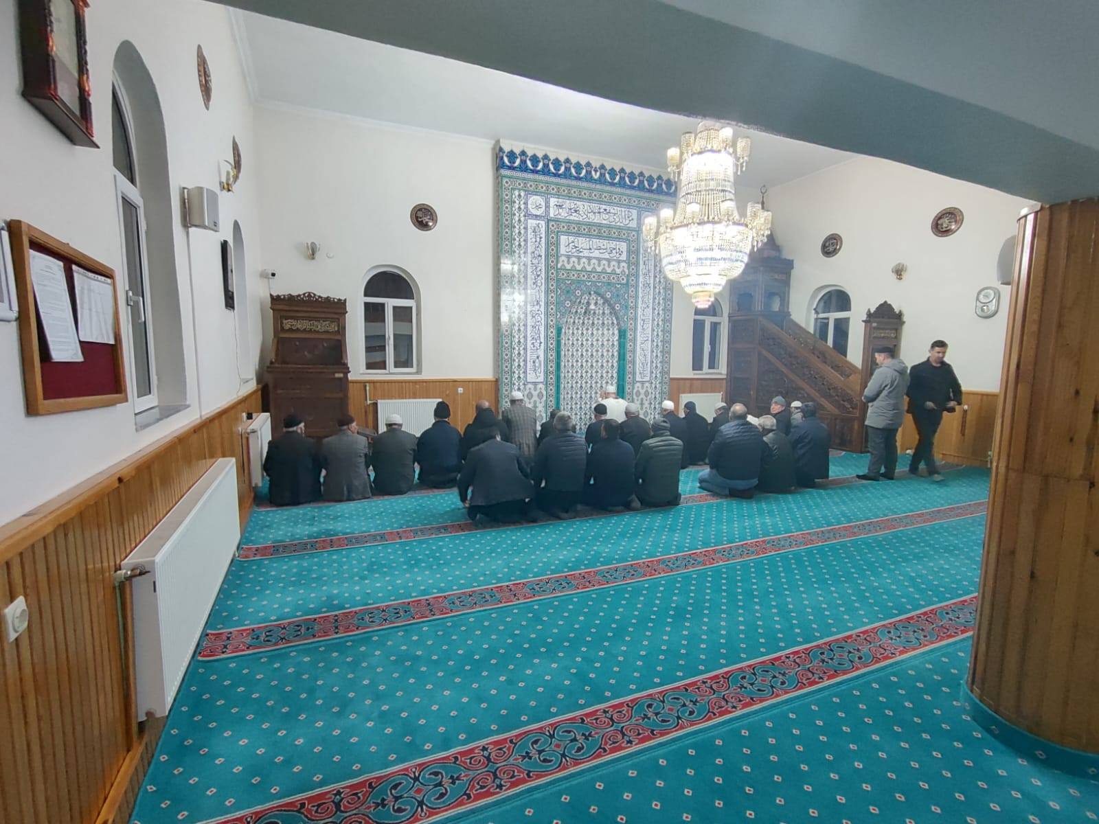 Kars'ta sabah namazı buluşmaları devam ediyor