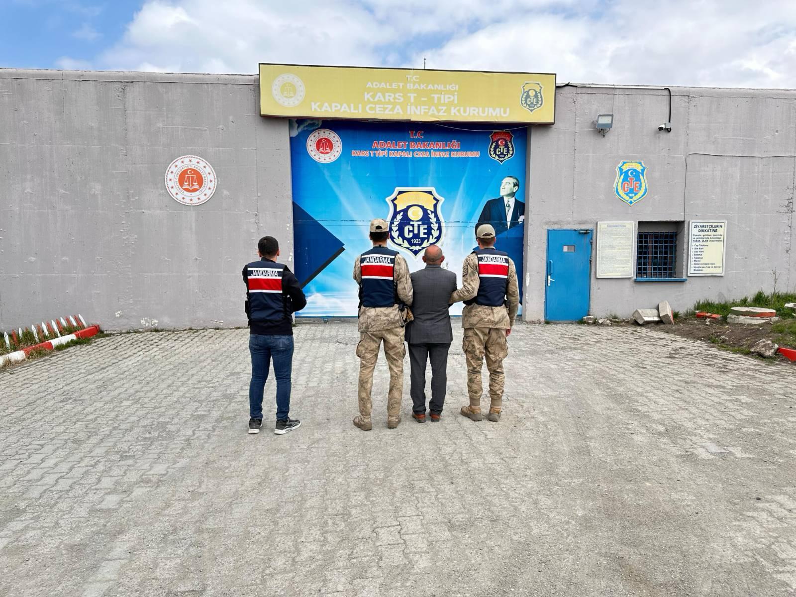 Kasten yaralama suçundan aranan şahıs Kağızman'da yakalandı
