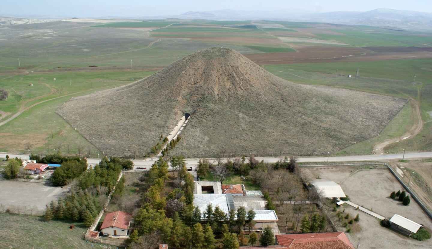AKK'den Ankara'nın tarihine yolculuk: Diploması Meclisi özel gezilere başlıyor