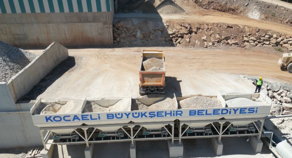 Kocaeli Büyükşehir, saatte 500 ton PMT üretiyor
