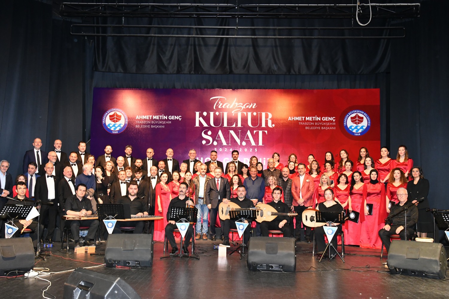 Trabzon'da Türk Sanat Müziği şöleni büyüledi