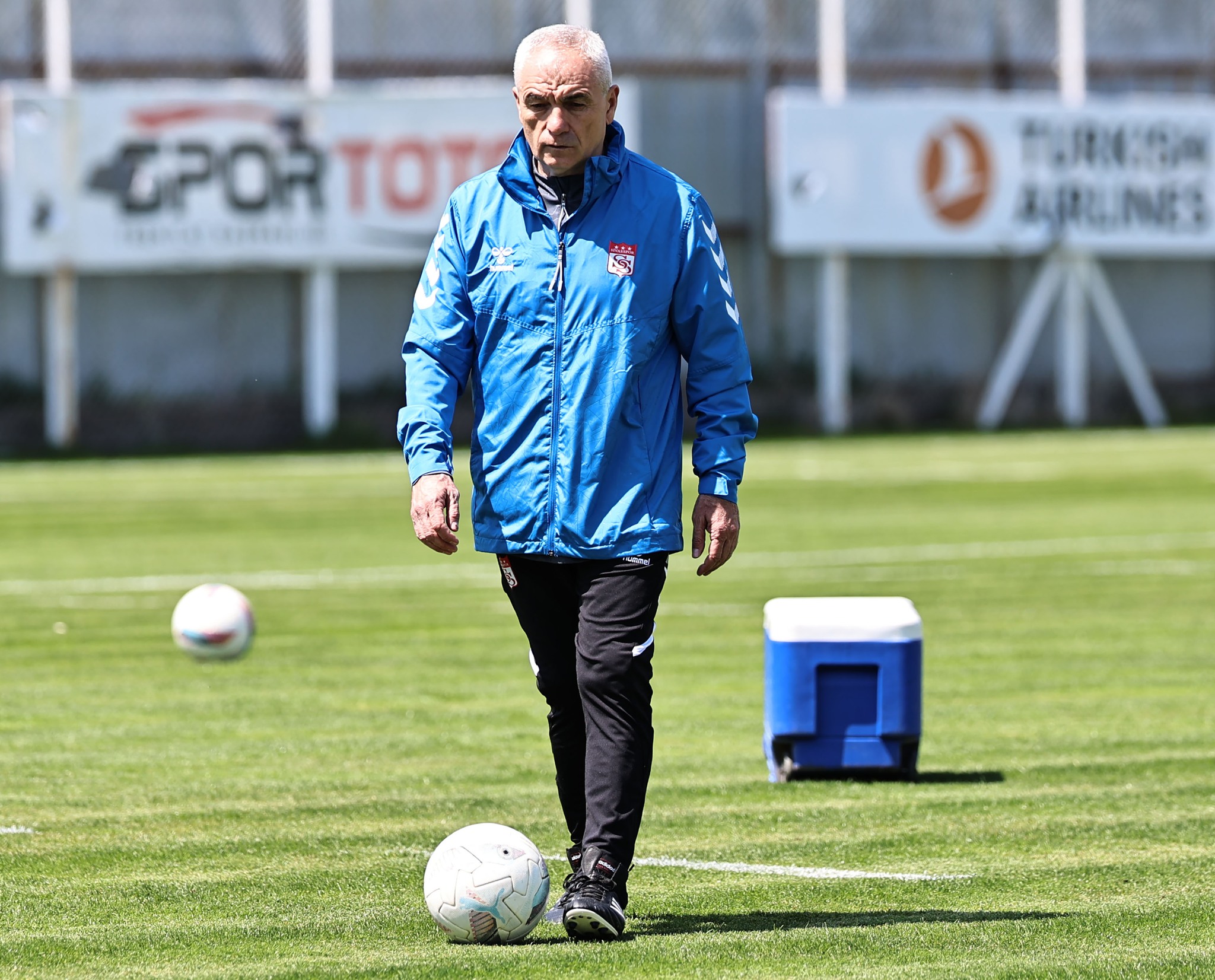 Rıza Çalımbay, "Ne Olursa Olsun, bütün Sivaslıların maça gelmelerini istiyoruz"