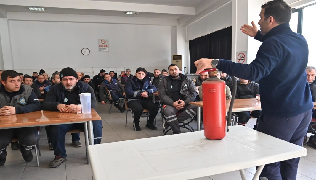 Manisa İtfaiyesi’nden üç ayda 62 bin 451 kişiye yangın eğitimi