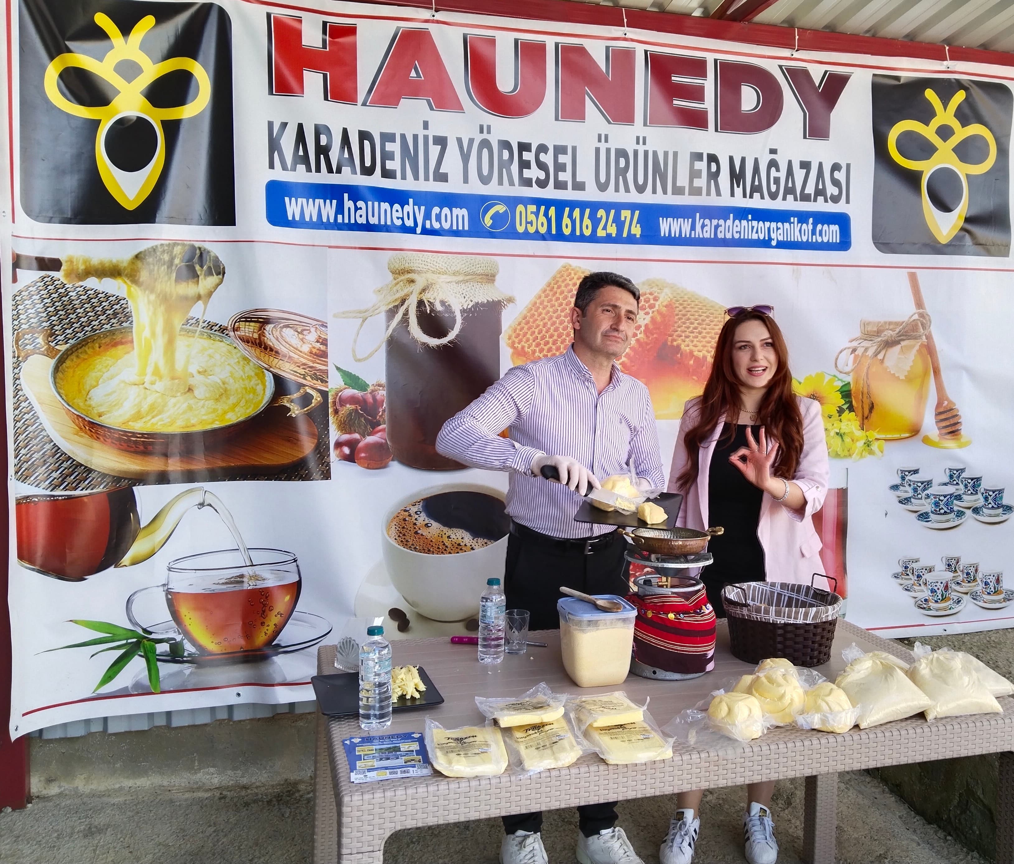 Efrahim Gümüşsu Haunedy’de
