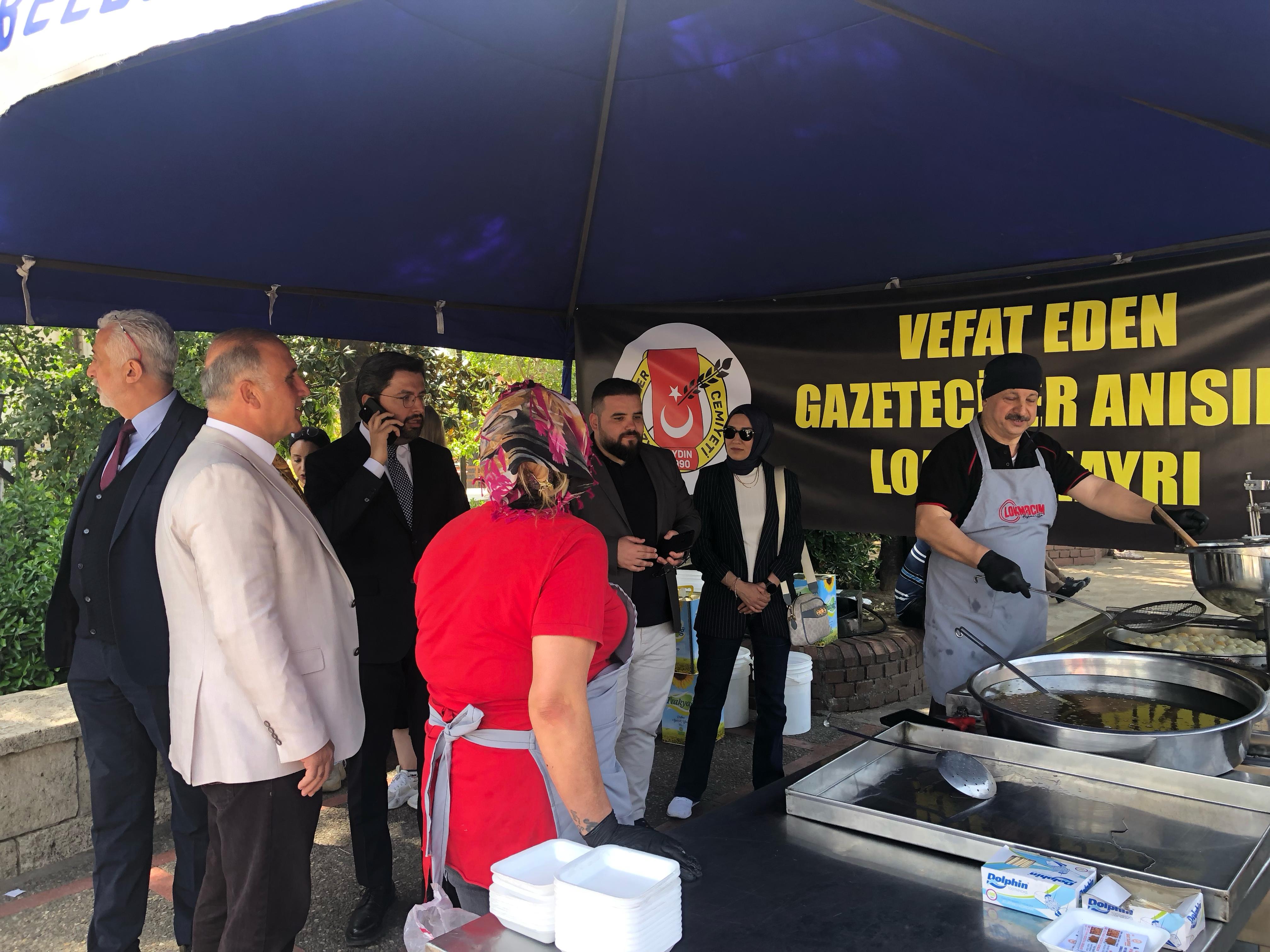 Aydın Gazeteciler Cemiyeti, vefat eden meslektaşlarını unutmadı