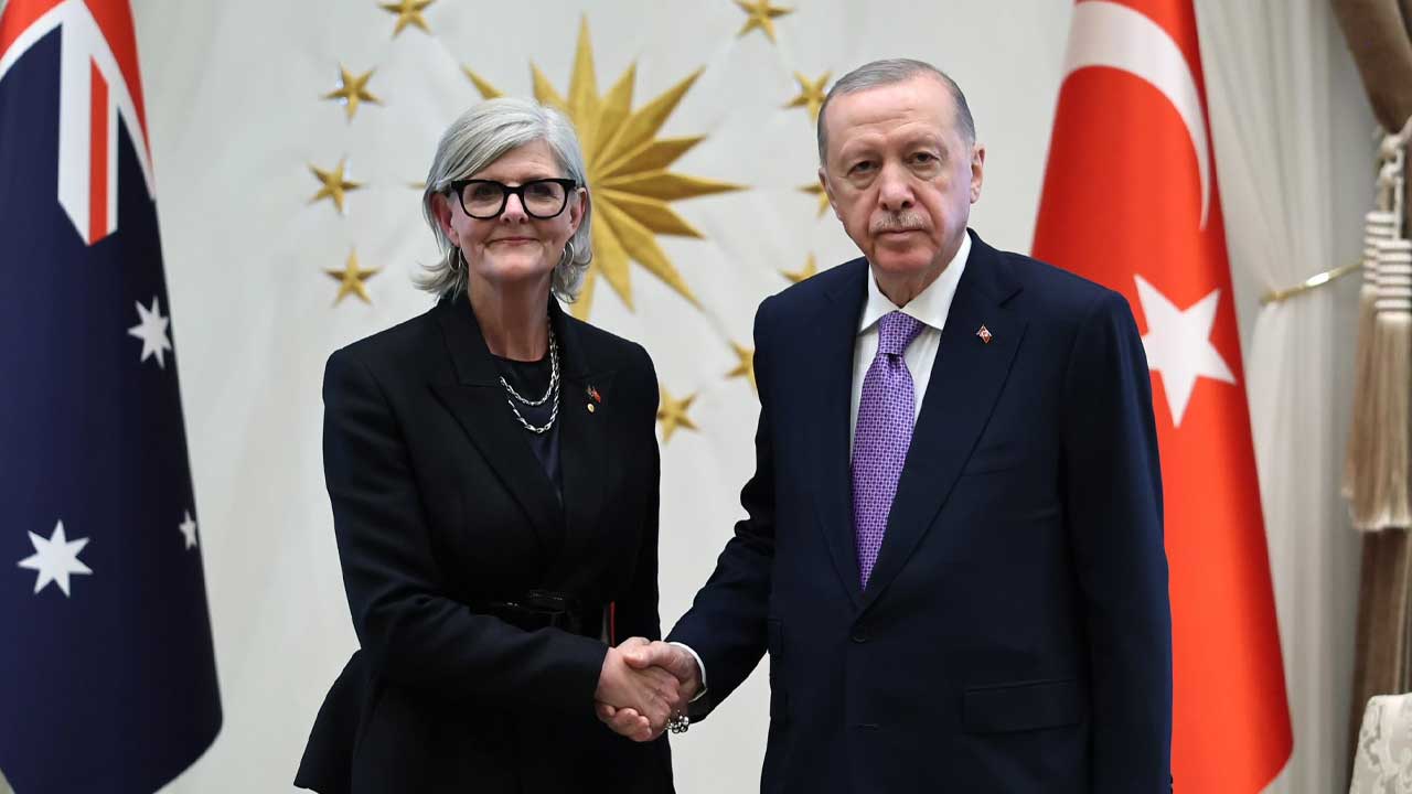 Cumhurbaşkanı Erdoğan, Avustralya Genel Valisi Mostyn’i resmi törenle ağırladı