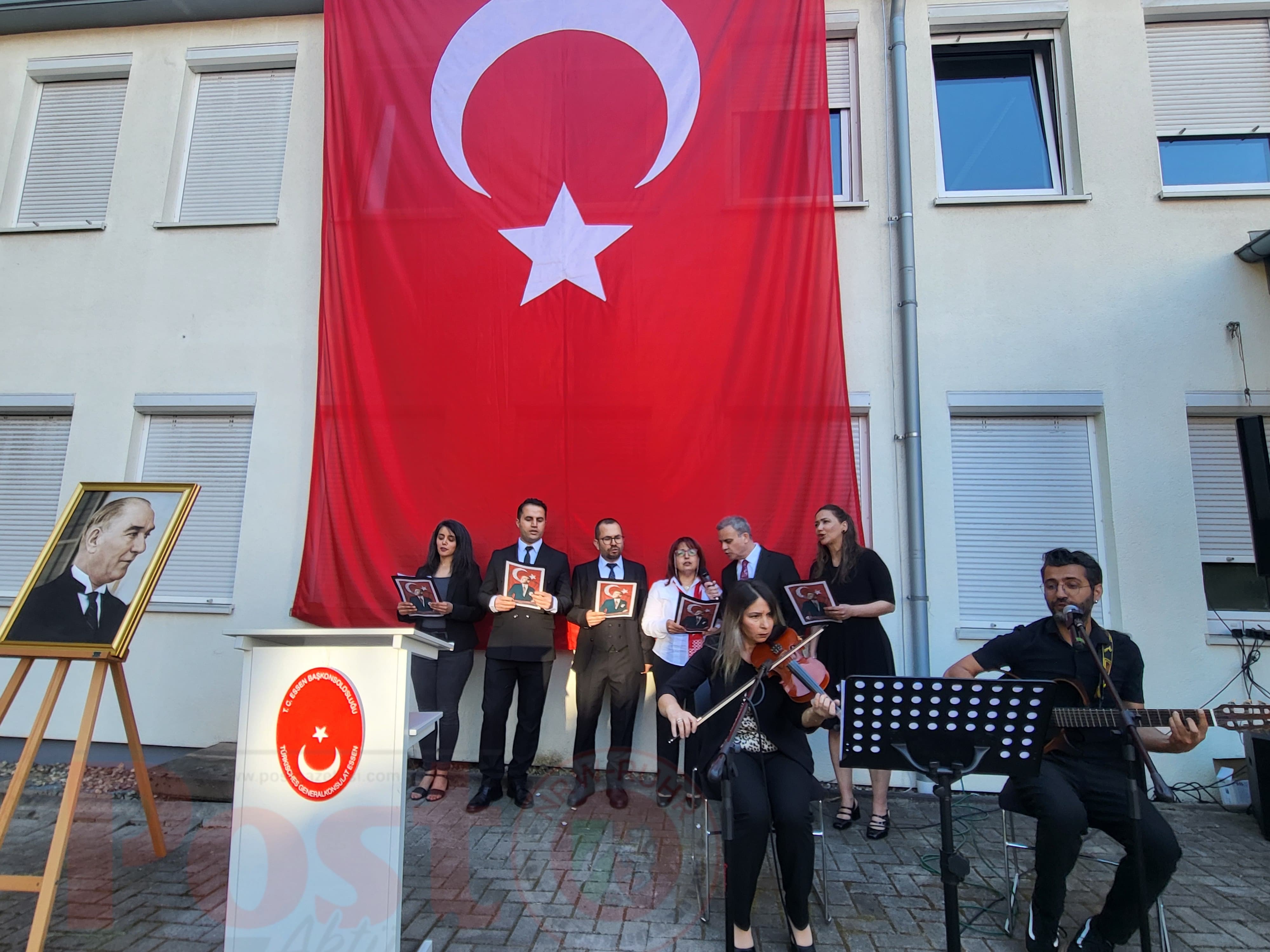 Türkiye Cumhuriyeti Essen Başkonsolosluğu’nda 19 Mayıs coşkusu