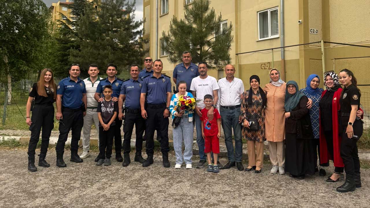 Kayseri'de Fatma’ya unutulmaz polis sürprizi: "Bir hayal, bir gülümseme"