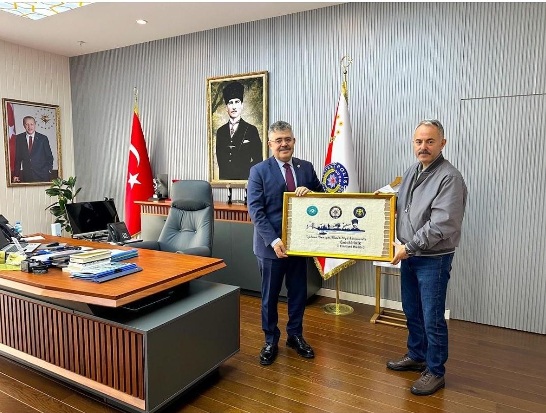 Kocaeli Milletvekili Veysel Tipioğlu'ndan Yalova Emniyet Müdürü Ümit Bitirik'e ziyaret