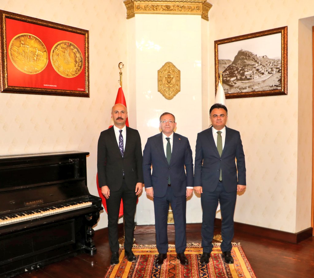 Kars Valisi Ziya Polat’tan Göç Yönetimi ziyaretçilerine kabul