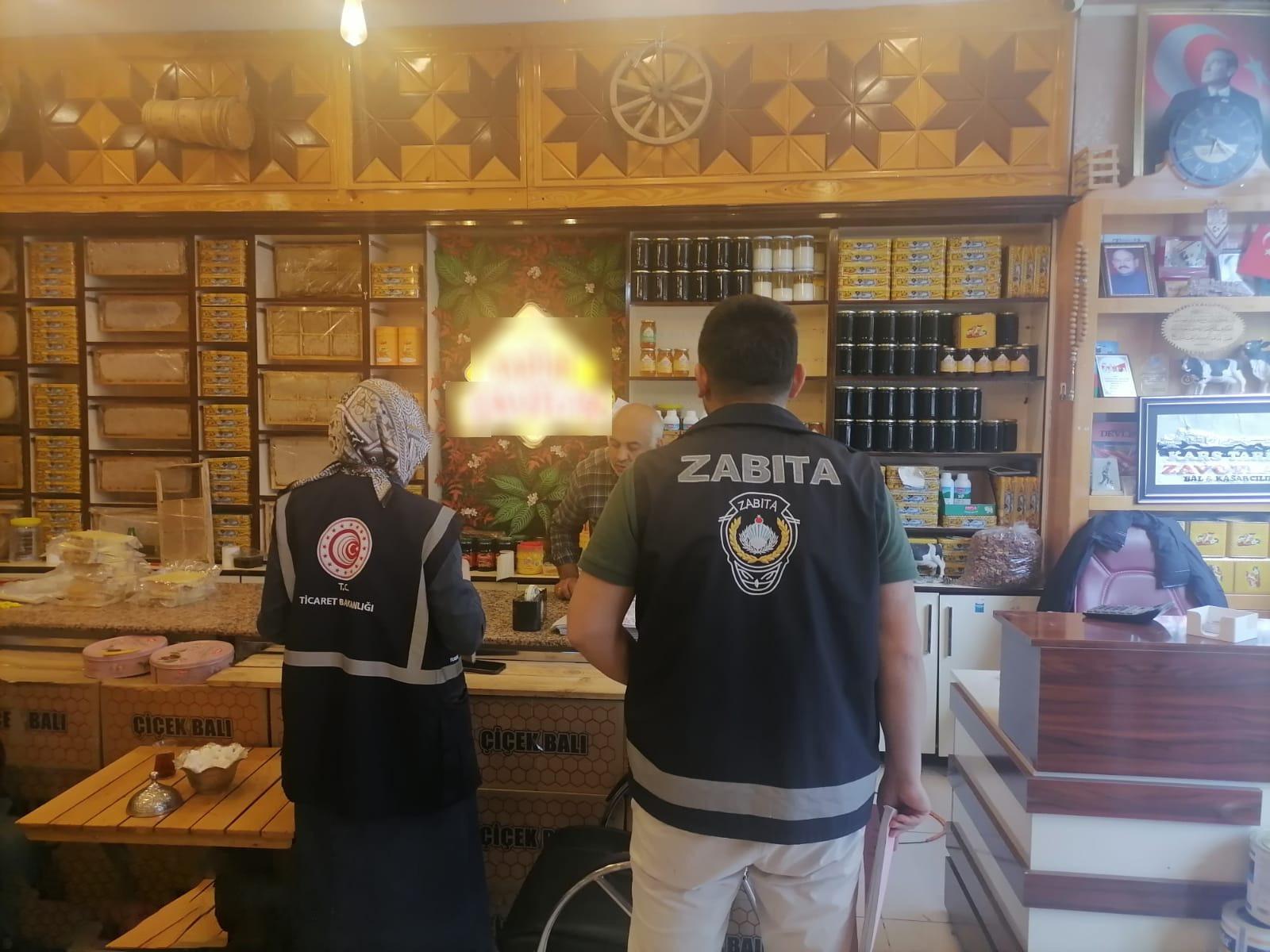 Kars’ta işyerlerine yönelik denetimler aralıksız sürüyor
