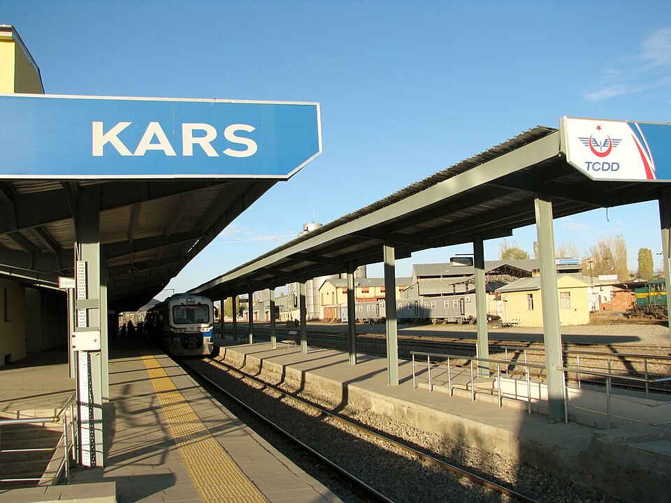 Kars TCDD'den otla mücadele ve ilaçlama uyarısı...!