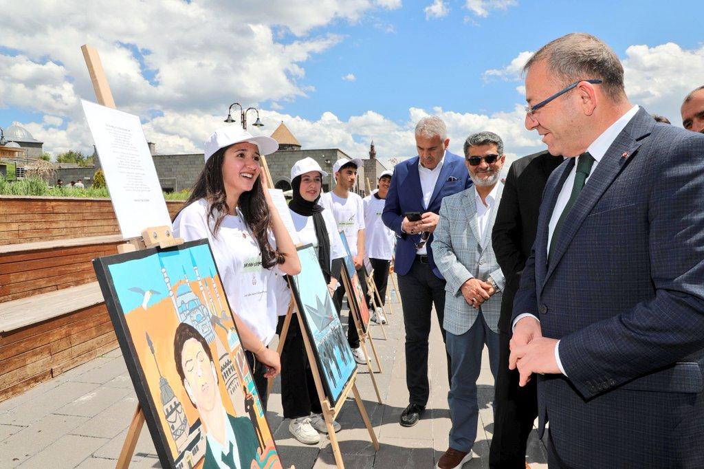 Kars Selahaddin Eyyubi Anadolu İmam Hatip Lisesinden anlamlı sergi