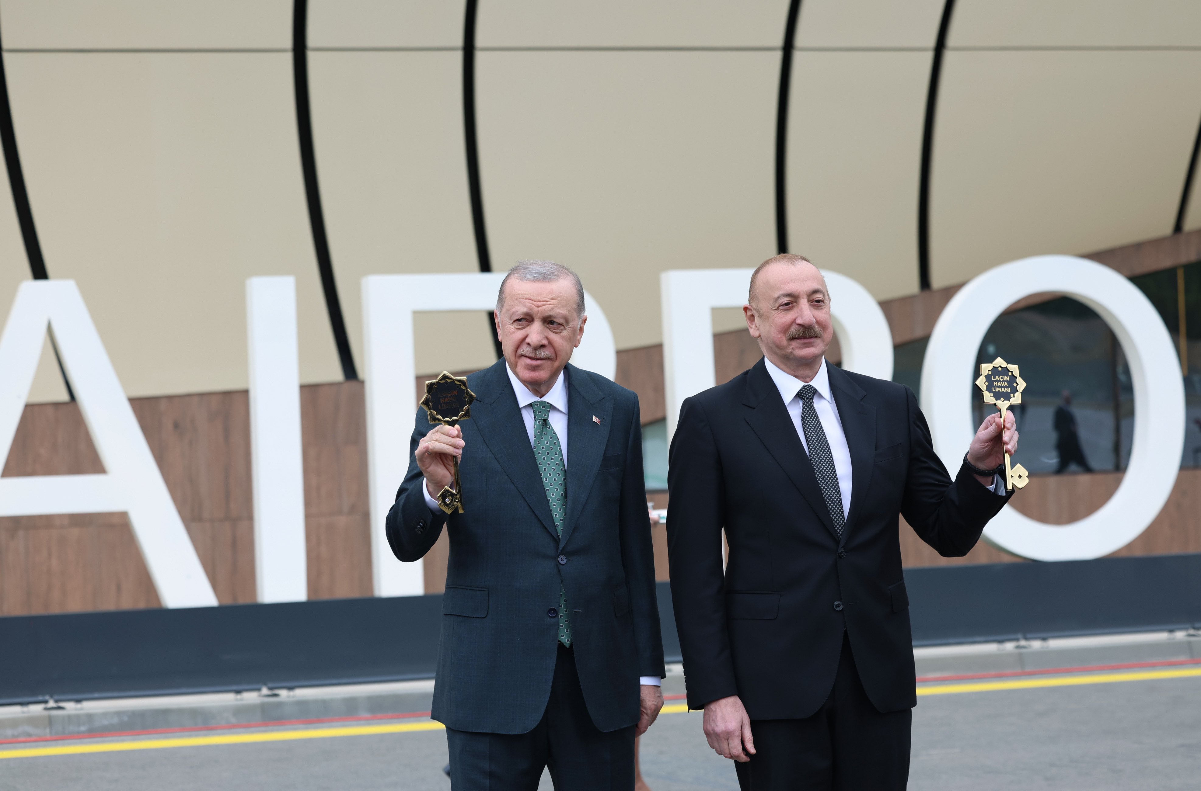 Cumhurbaşkanı Erdoğan, Azerbaycan'ın Laçın Havalimanı açılışında