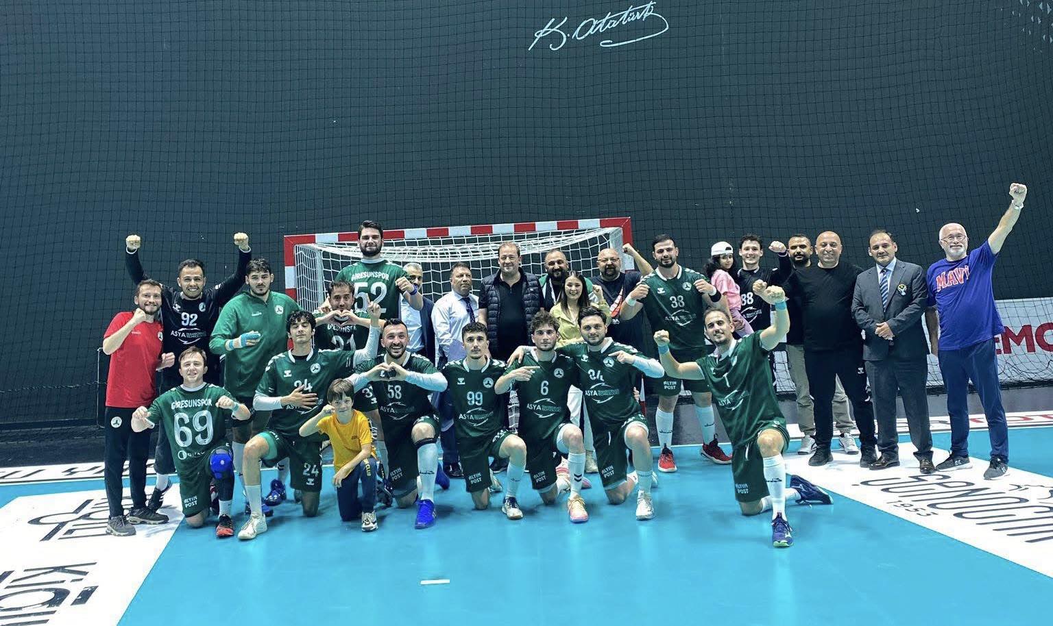 Giresunspor Hentbol Takımı averajla Süper Lig'den oldu