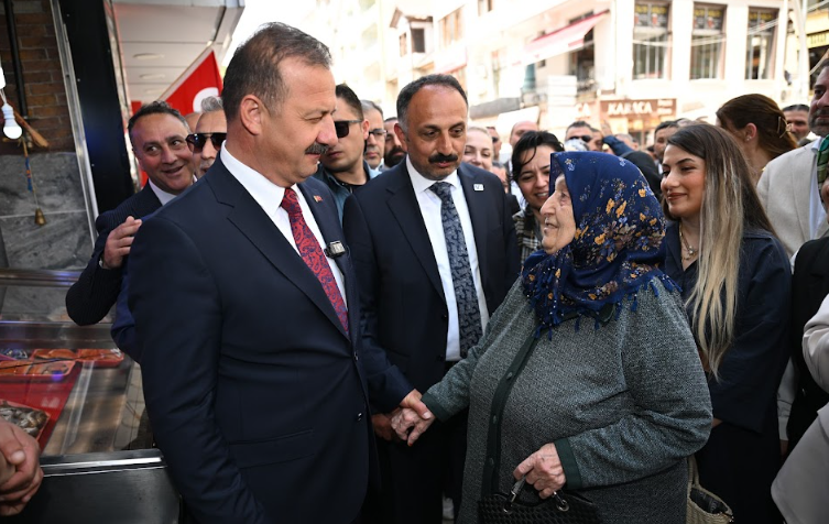Ağıralioğlu'ndan Gümüşhane'de esnaf ziyareti