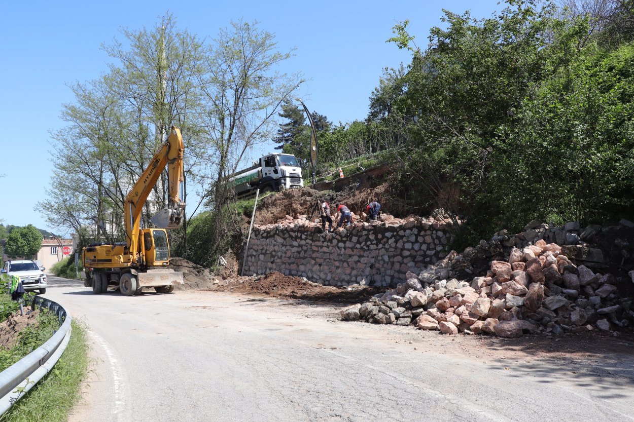Çamaş'ta yollar güvende