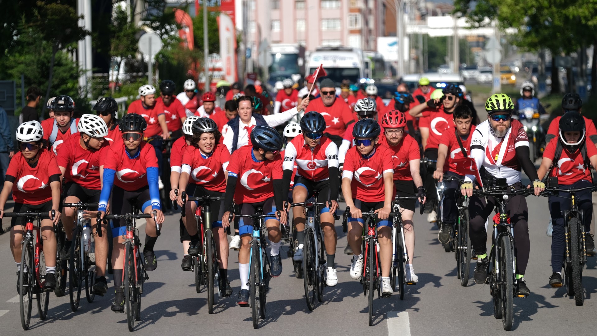 Pedallar 19 Mayıs ruhu ile çevrildi