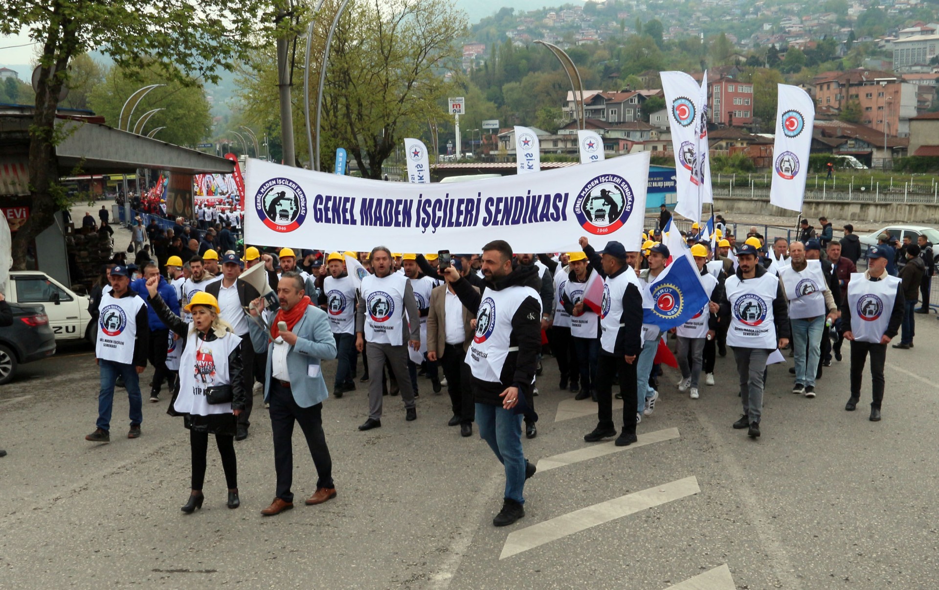 Emeğin başkenti Zonguldak'ta 1 Mayıs coşkusu