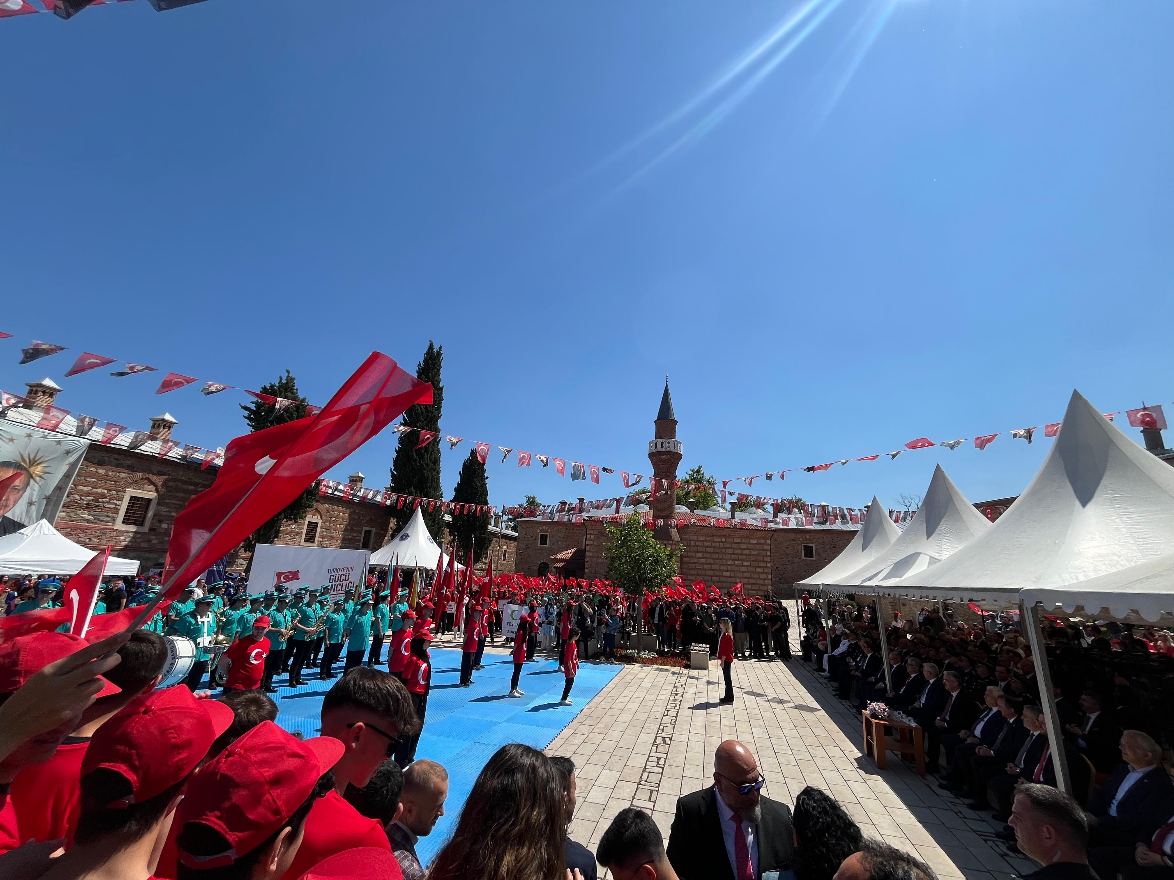 19 Mayıs Bursa'da coşkuyla kutlandı