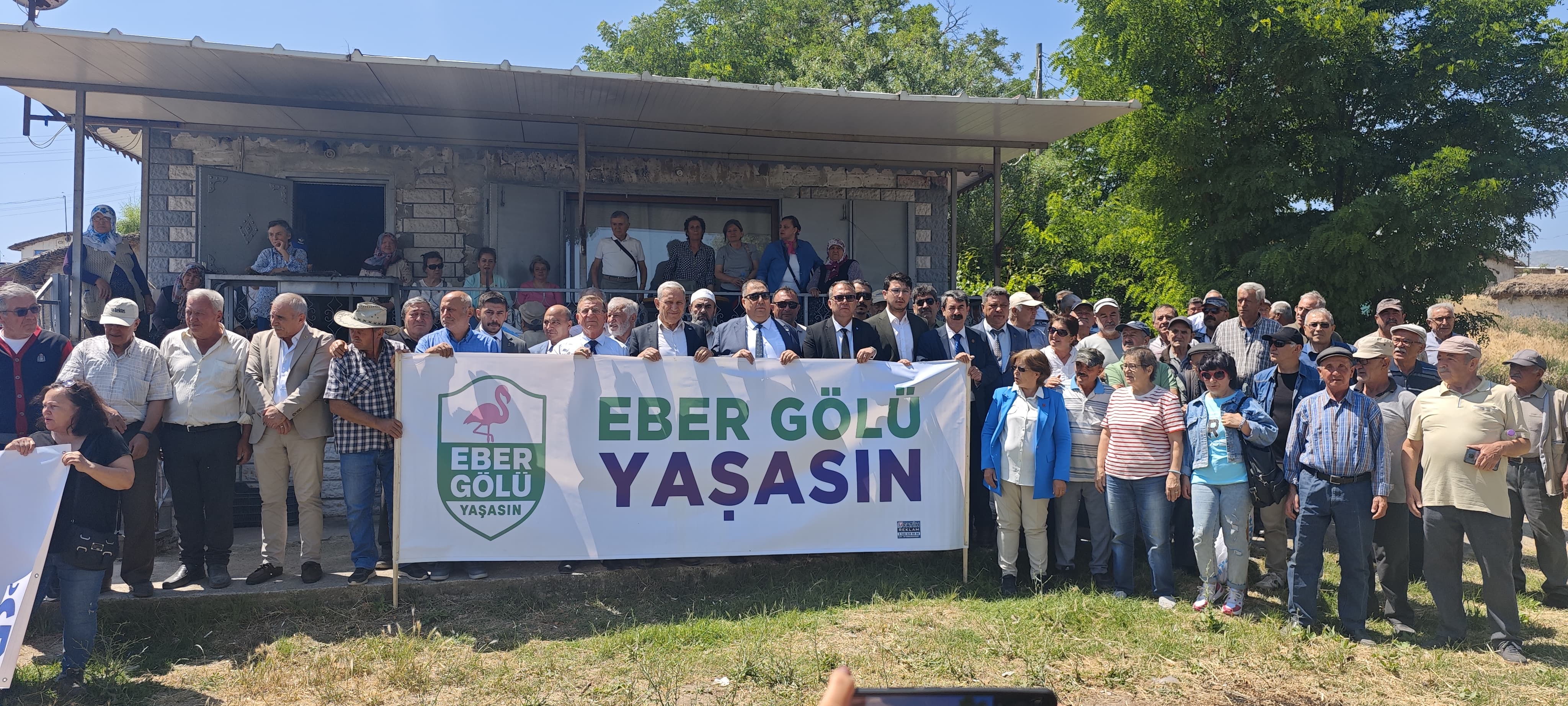 Siyasi partiler “Eber Gölü” için tek yürek