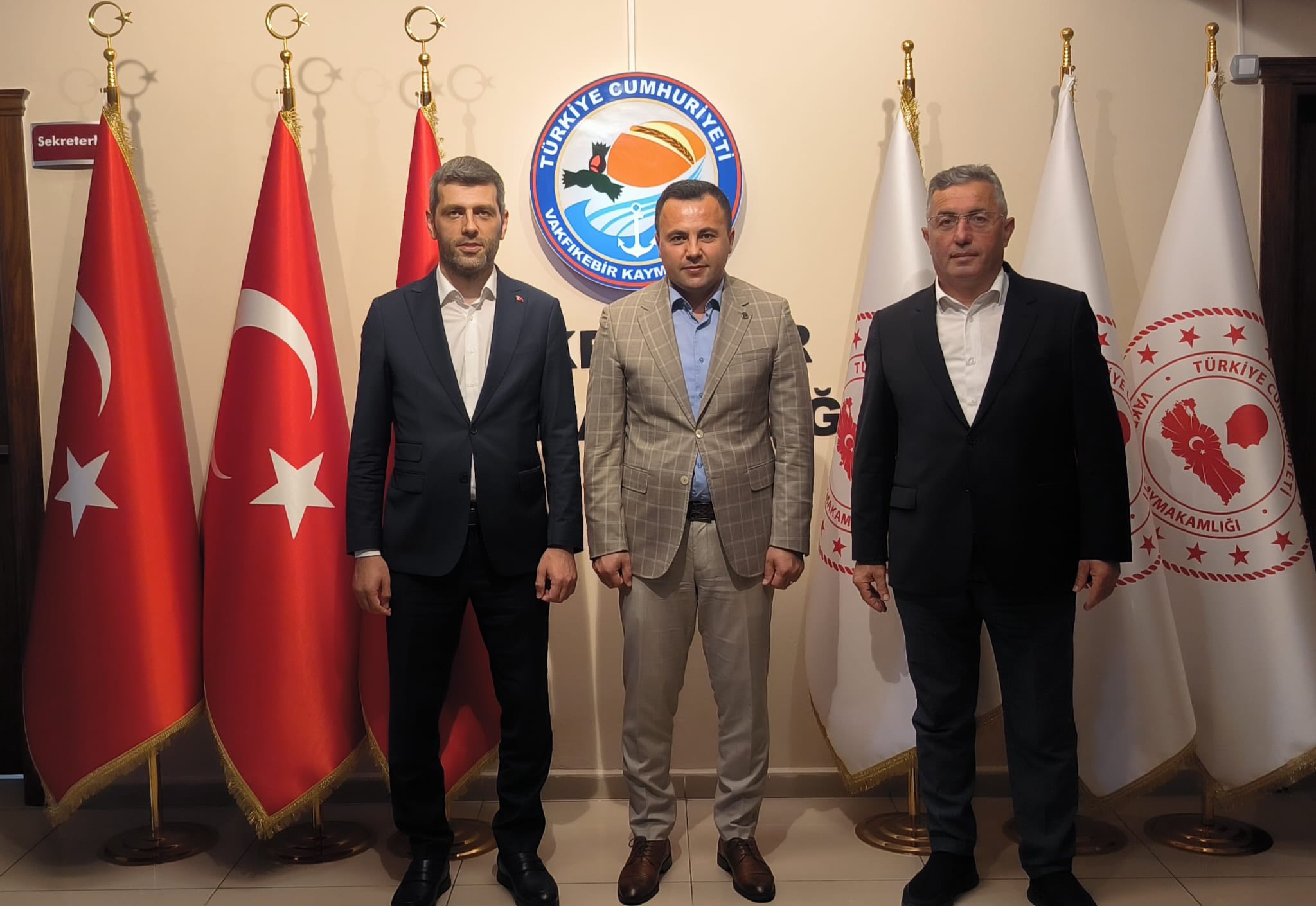 MEB Bakan Danışmanı Alp’den Kaymakam Dr. Uzan’a ziyaret