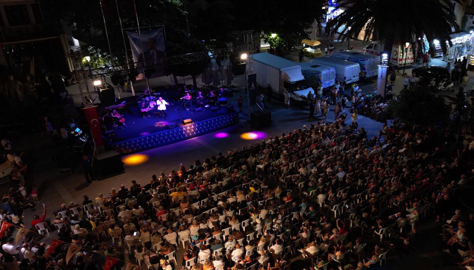 Dünya Müzik Günü Çeşme’de kutlandı