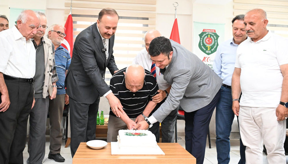 Vali Abdullah Erin, Babalar Günü sebebiyle Şehit babalarıyla buluştu