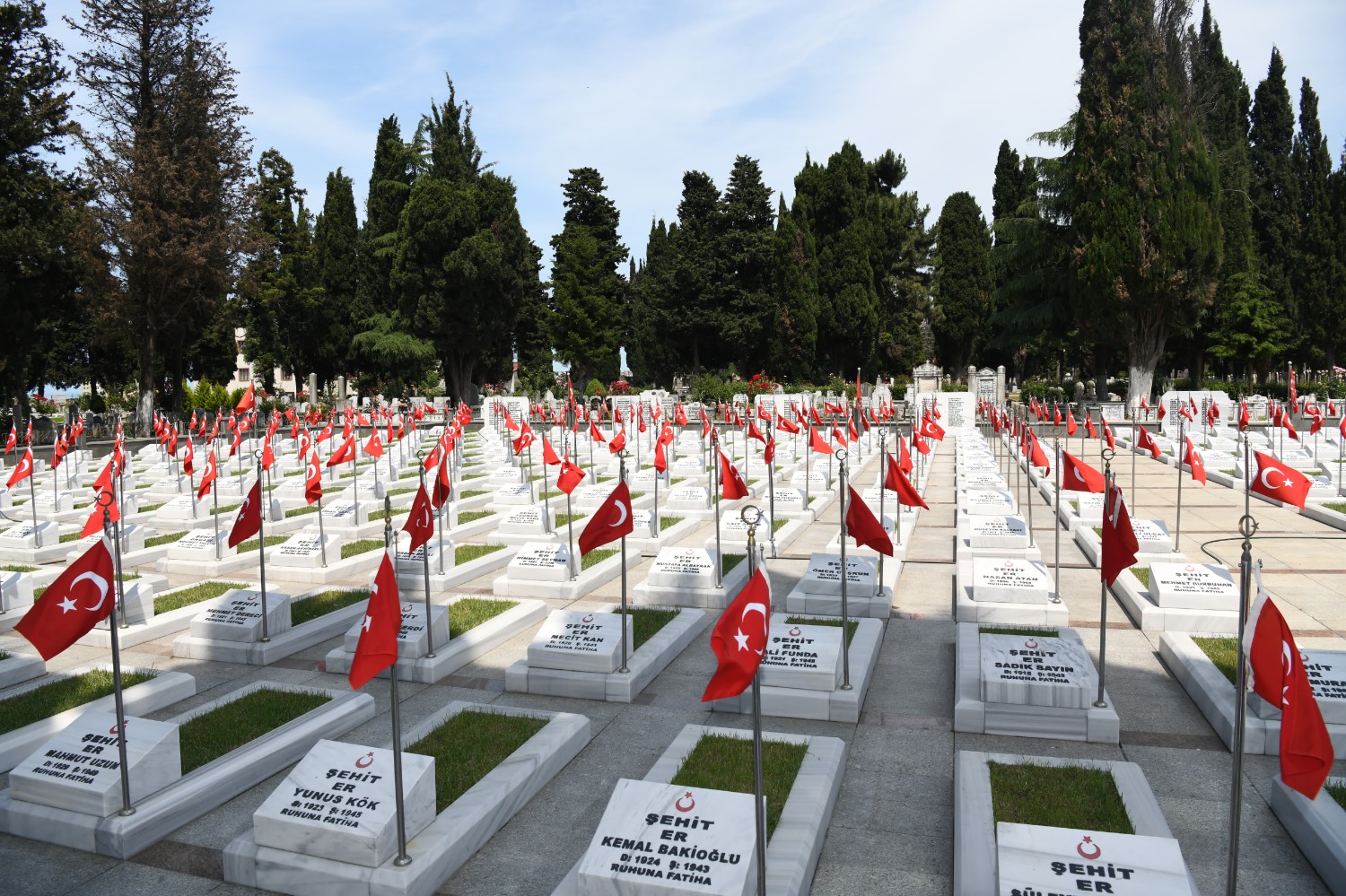 Bu topraklar şehitlerimizin emanetidir