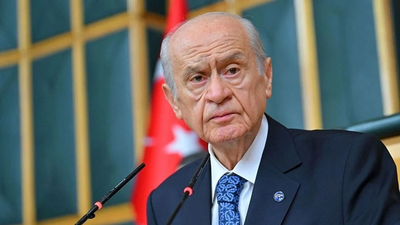 Bahçeli’den Özgür Özel’e ‘geçmiş olsun’ telefonu