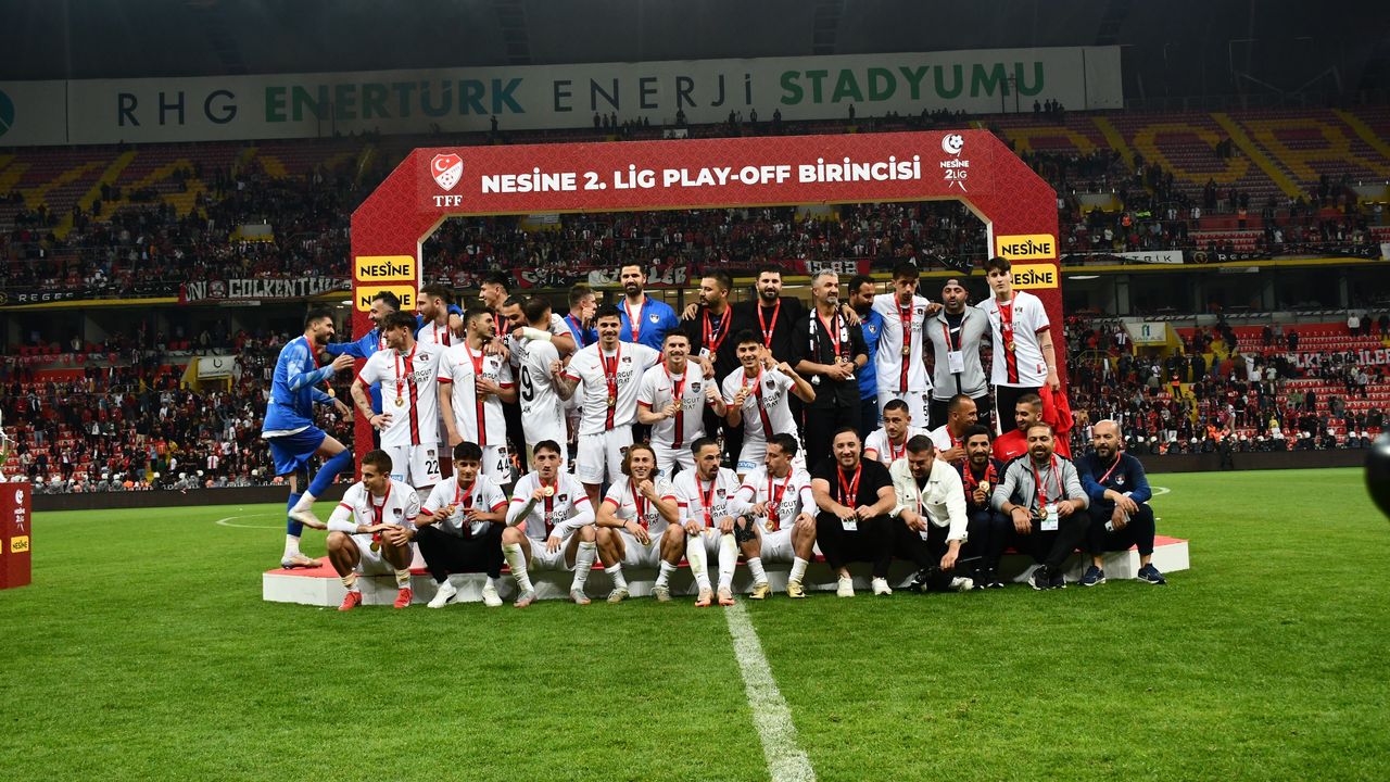 Hasret sona erdi Vanspor 1. Lig’de!