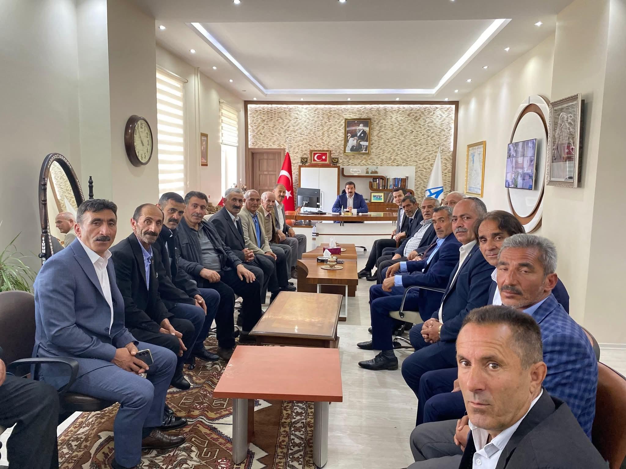 Arpaçay’da muhtarlarla bayramlaşma buluşması gerçekleştirildi