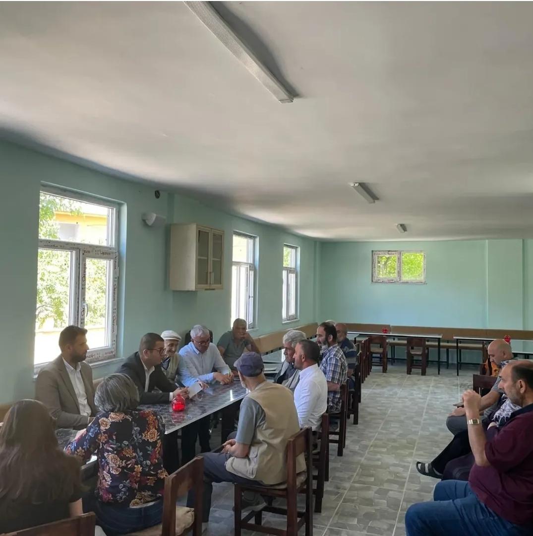 Kaymakam Okan Daştan'dan gönül buluşması: Toprakkale Mahallesi'nde vatandaşlarla samimi sohbet