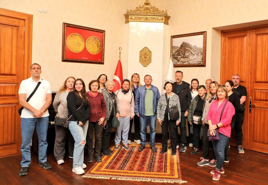 Kars Valisi Ziya Polat’tan misafirlere sıcak karşılama ve tarihi tanıtım