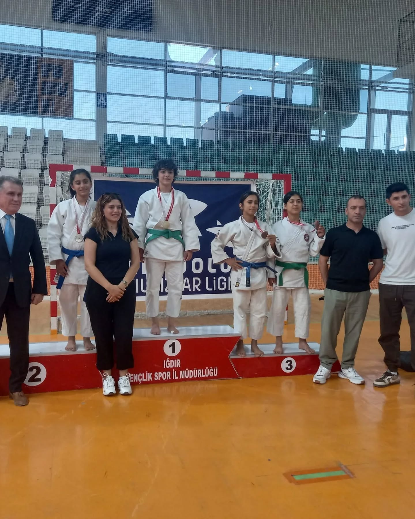 Anadolu Yıldızlar Ligi'nde Kars fırtınası! Karslı judocular Iğdır’da madalyalara ambargo koydu