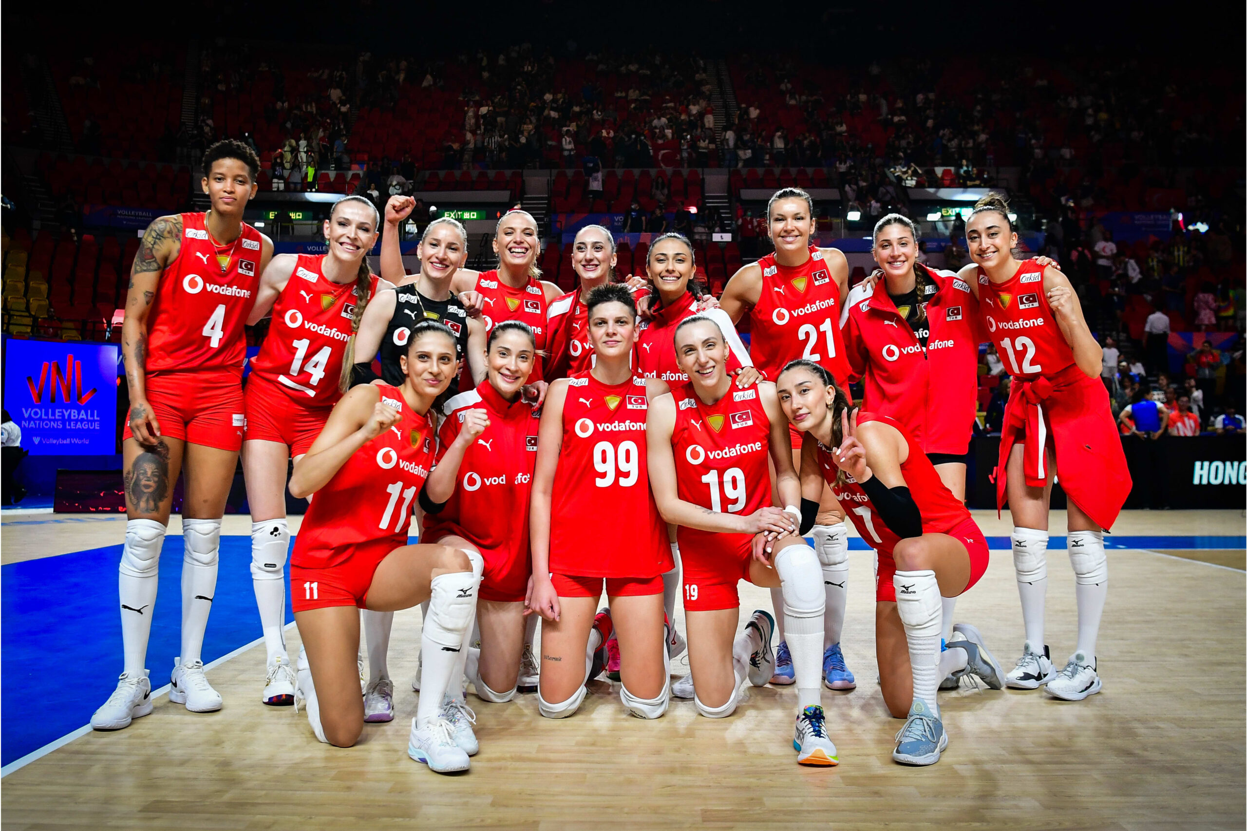 Filenin Sultanları Dünya Şampiyonası hazırlıkları için Antalya kampında