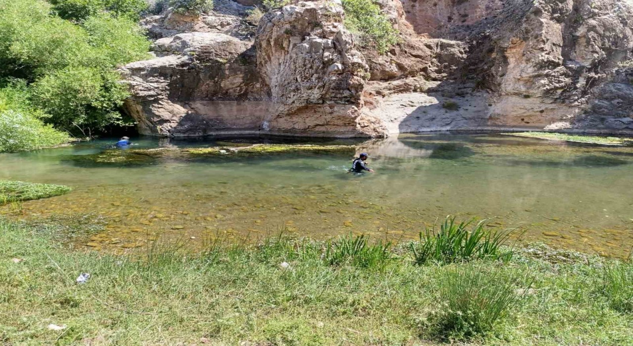 15 Gündür kayıp olan Otizmli Onurcan’ın cansız bedeni Fırat Nehri’nde bulundu
