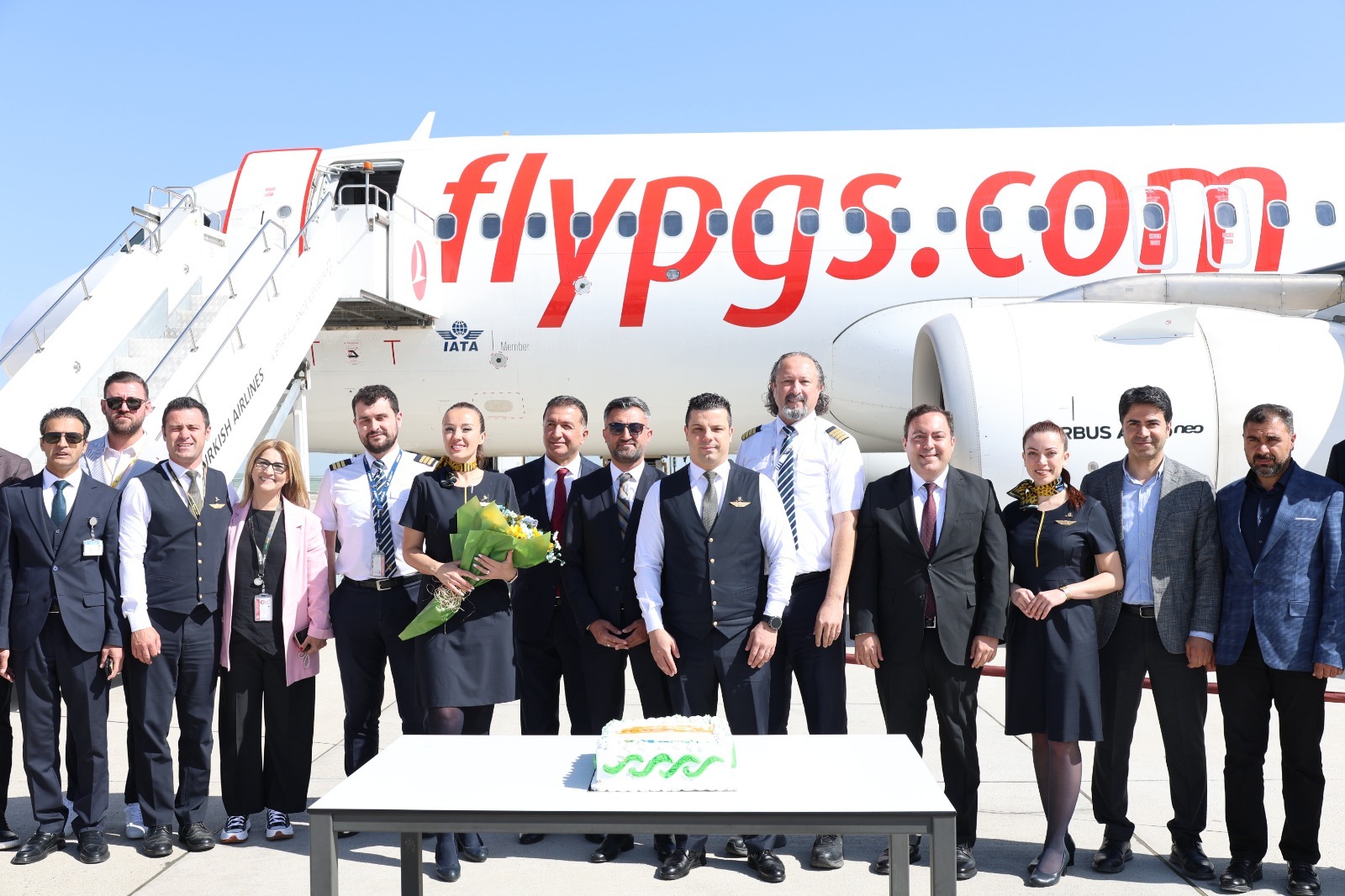 Ağrı- İzmir hattında direkt uçuşlar başladı