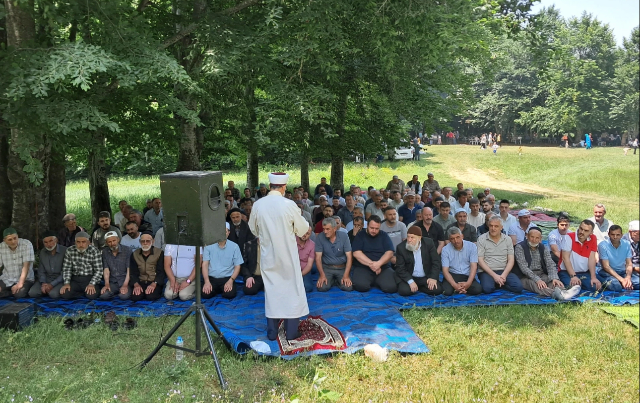 Bilecik’te asırlık gelenek coşkuyla sürüyor
