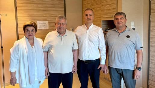 Sabir Rüstemhanlı'dan Övgü: Lütfi Tunç Dünyaca Tanınan Ürolog