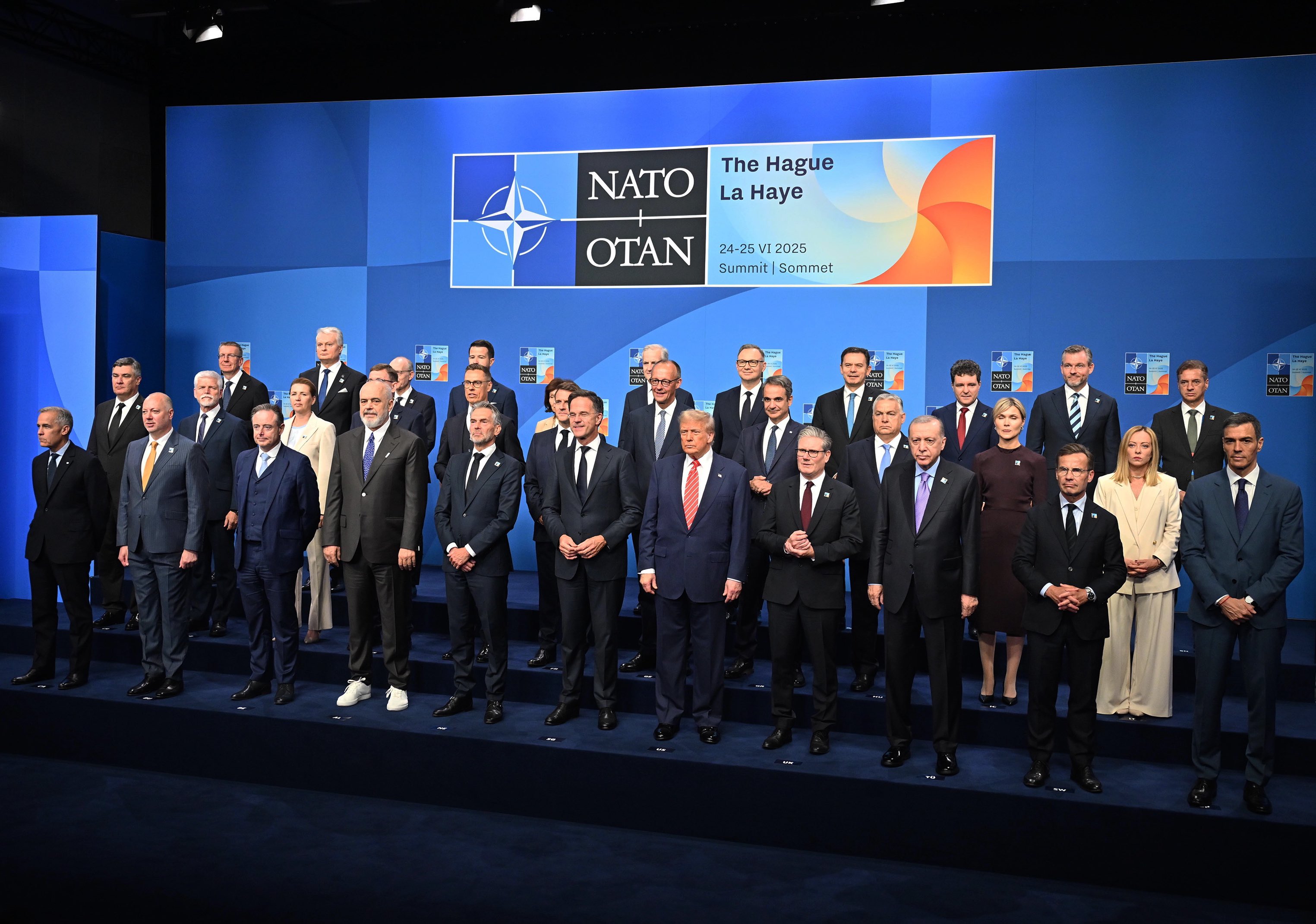 Lahey'de NATO Liderler zirvesi ikinci gününde devam ediyor