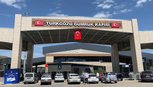 Türkgözü Sınır Kapısı 22 ayda 272 bin aracı ağırladı
