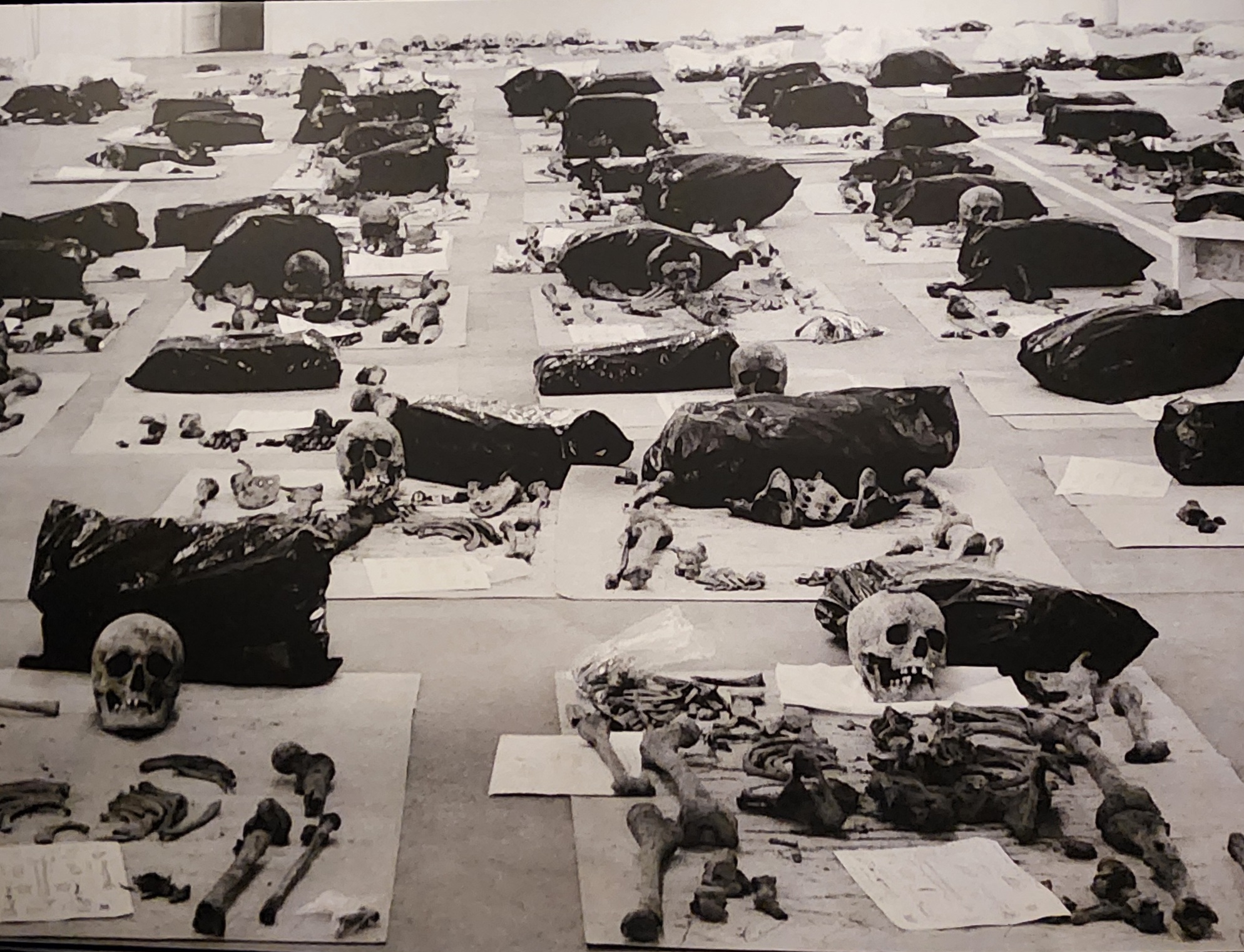 Srebrenitsa Soykırımı'nın hafızası bu galeride