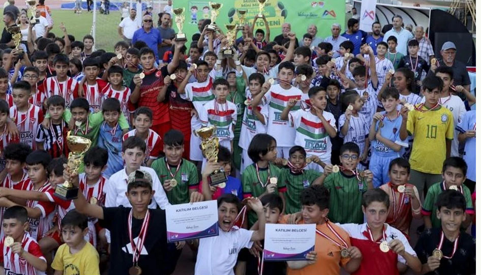 Mersin'de ‘U-11 / U-12 Futbol Şenlik Ligi’ sona erdi