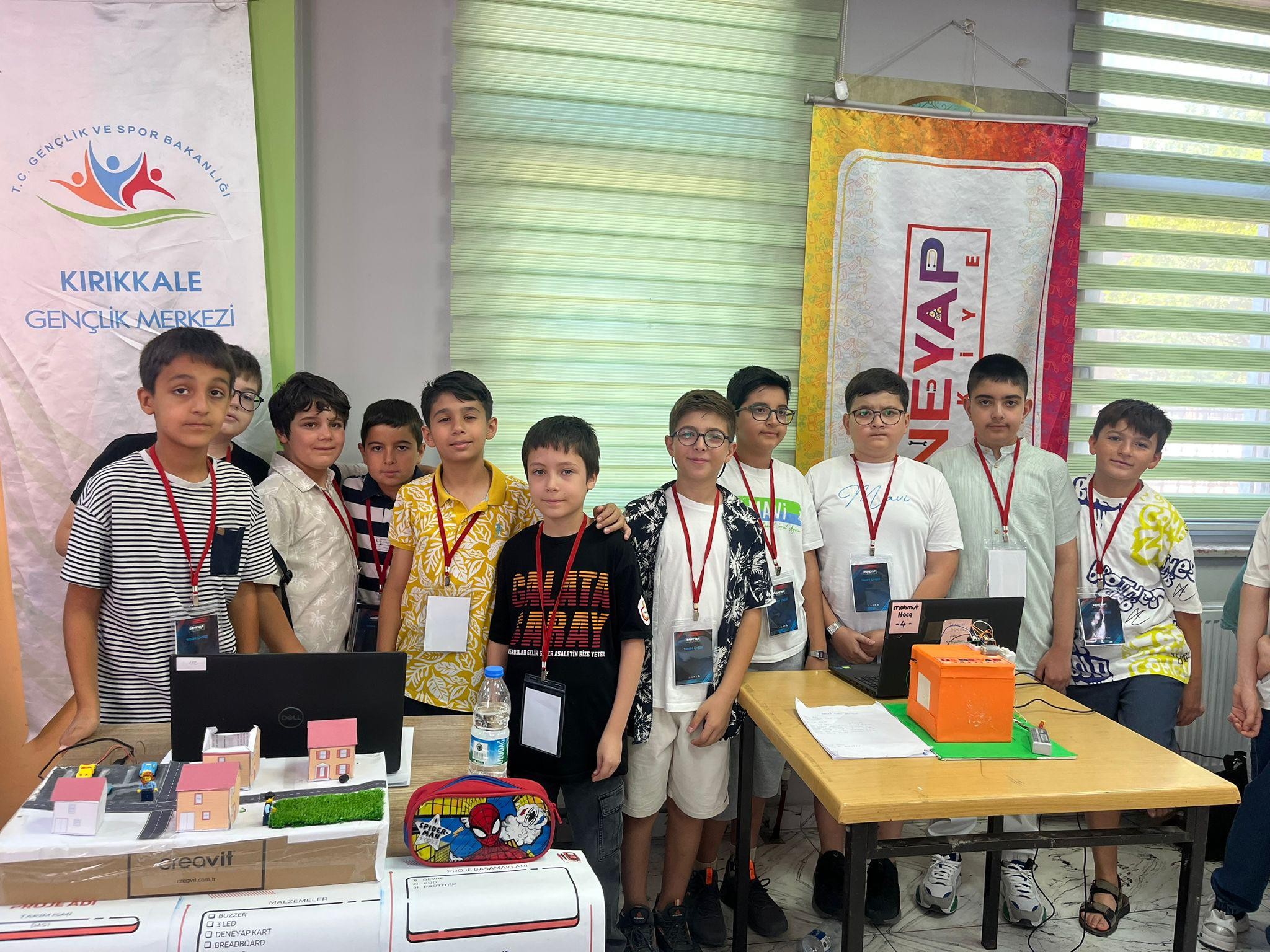 DENEYAP öğrencileri projeleriyle göz doldurdu