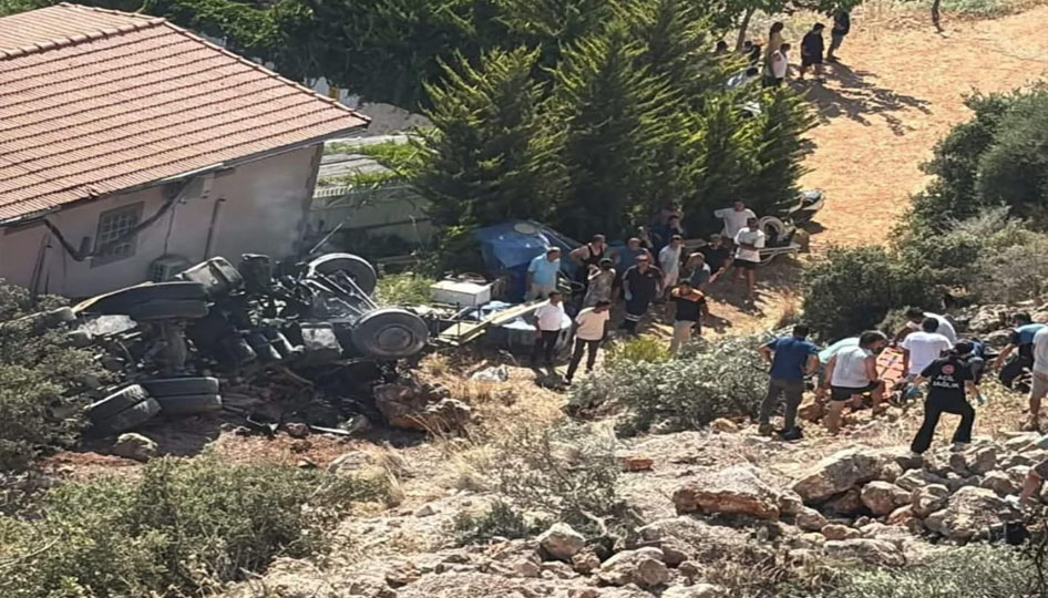 Kalkan’da feci kaza: Kamyon uçuruma yuvarlandı, 2 kişi hayatını kaybetti
