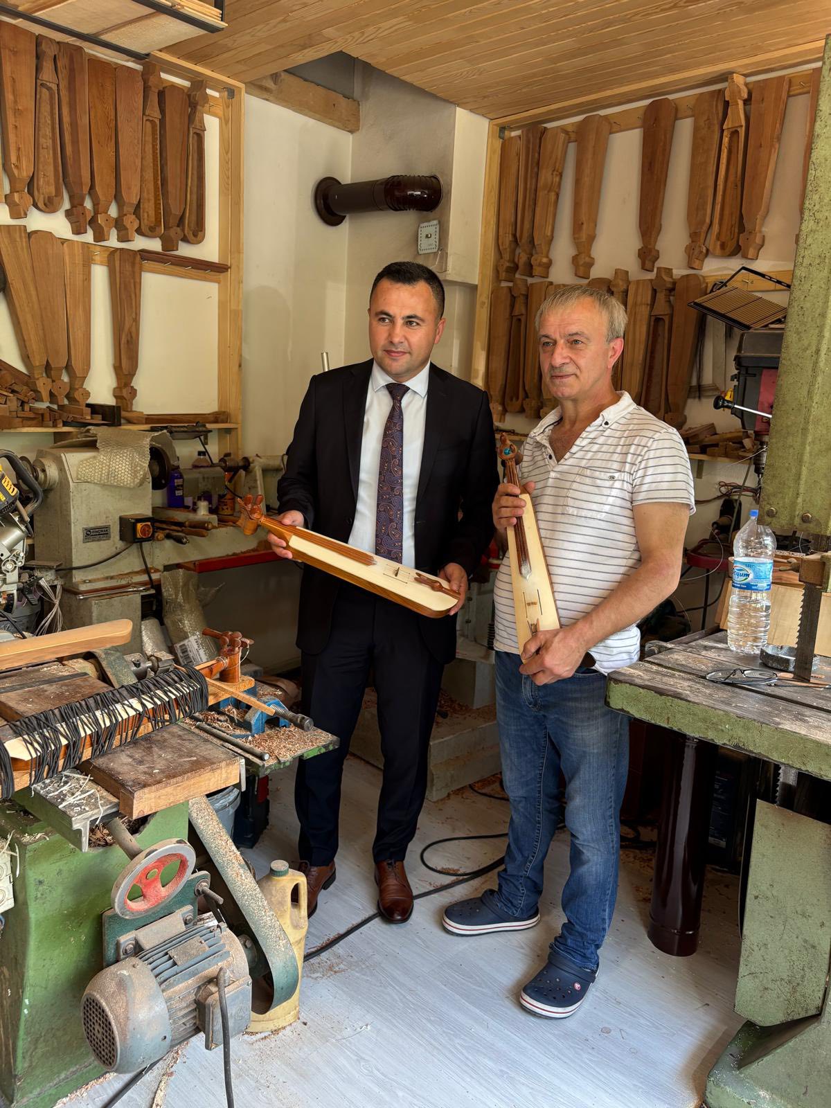 Vakfıkebir Kaymakamı Dr. Uzan’dan yarım asırlık sanatkârlara ziyaret